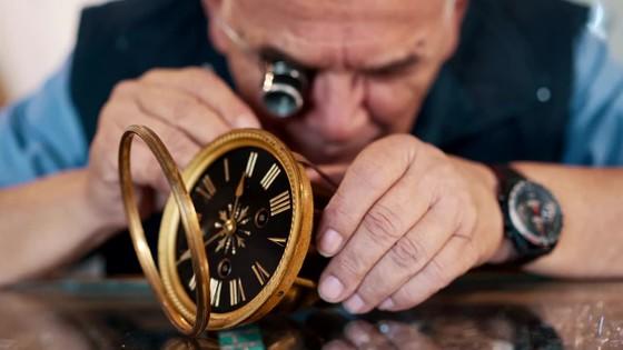 矢量鐘表素材在鐘表維修領(lǐng)域的創(chuàng)新應(yīng)用
